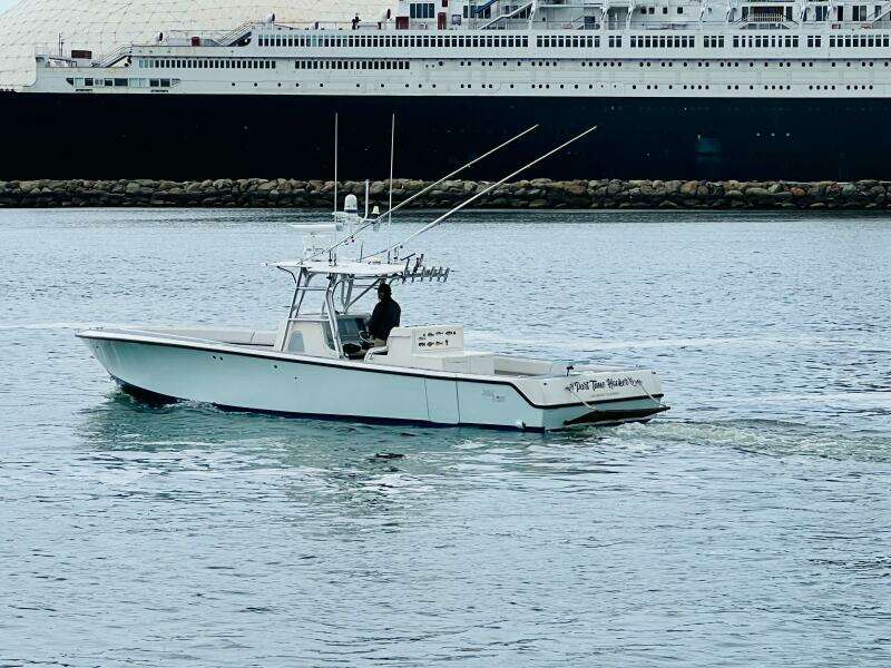 Part Time Hooker 39ft SeaVee Yacht For Sale