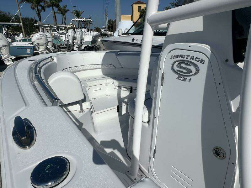 23ft Sportsman Yacht For Sale