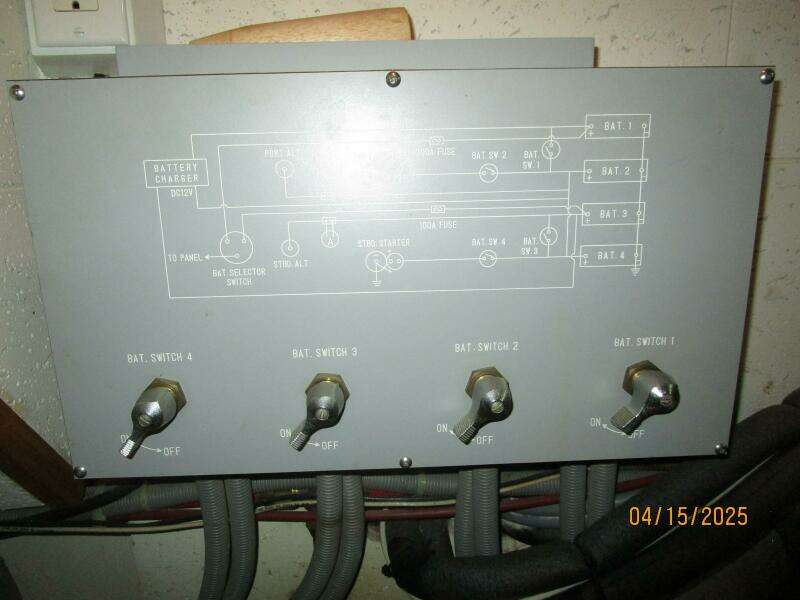 48' Ocean Alexander battery switches