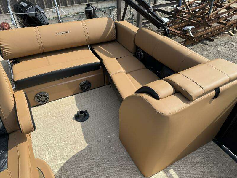 23ft Harris Yacht For Sale