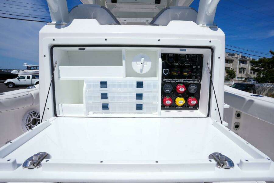 28ft Sea Fox Yacht For Sale