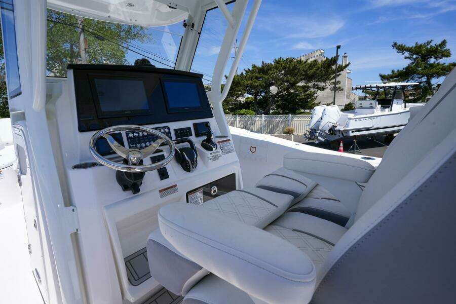 28ft Sea Fox Yacht For Sale