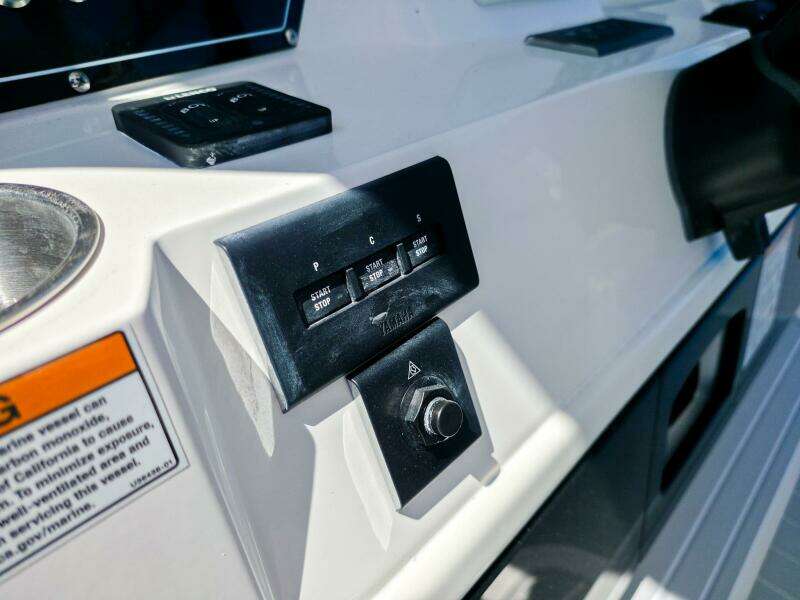 36ft Sea Fox Yacht For Sale