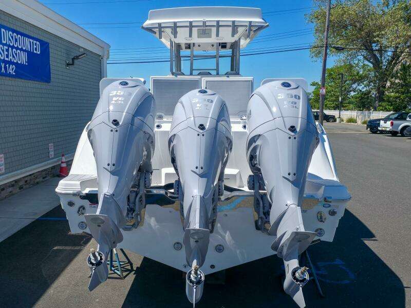 36ft Sea Fox Yacht For Sale
