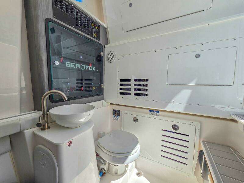 36ft Sea Fox Yacht For Sale