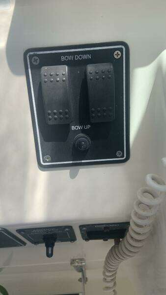 25ft Pursuit Yacht For Sale