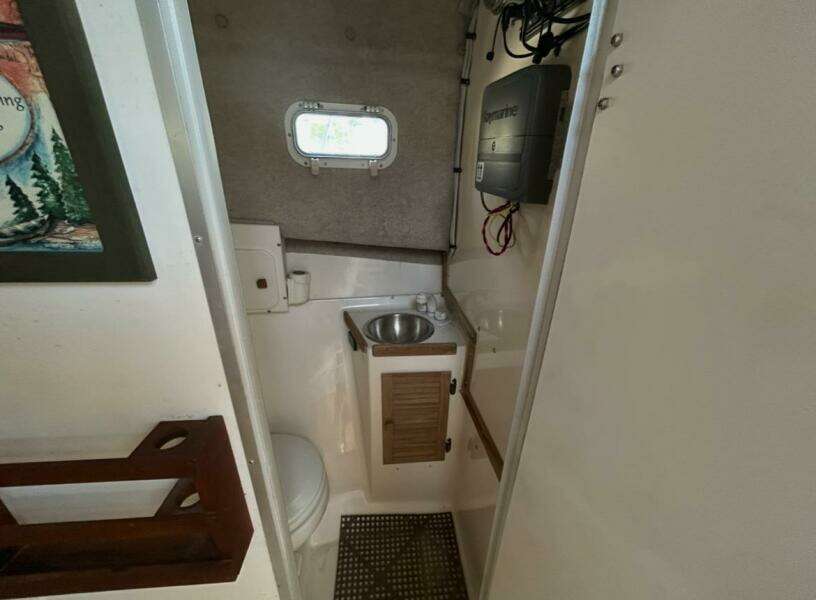 Delta Fox VIII 25ft Atlas Yacht For Sale