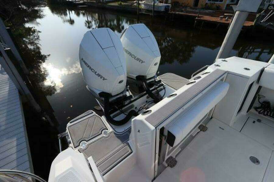 27ft Blackfin Yacht For Sale