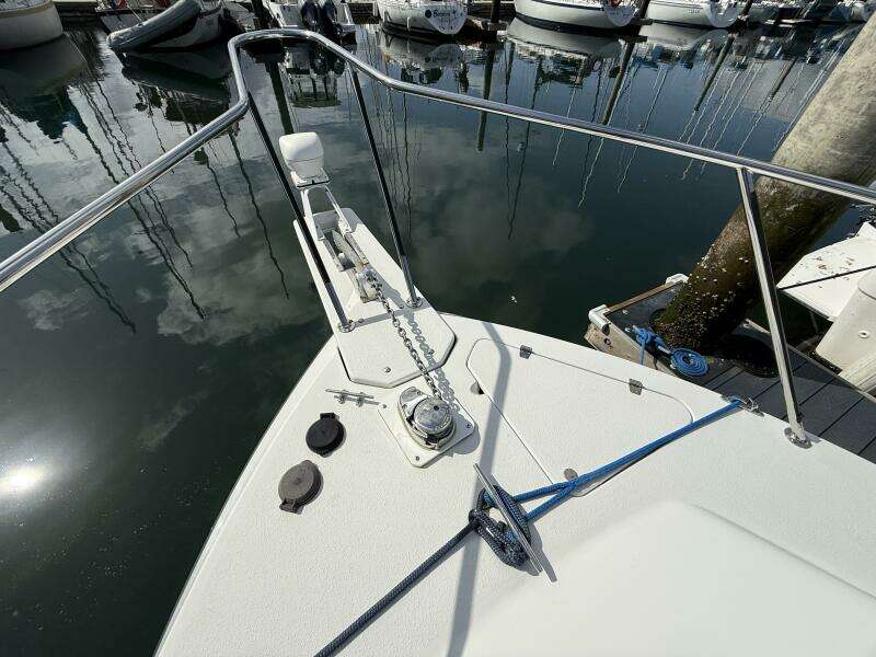 Pacific Loon 27ft Monaro Yacht For Sale