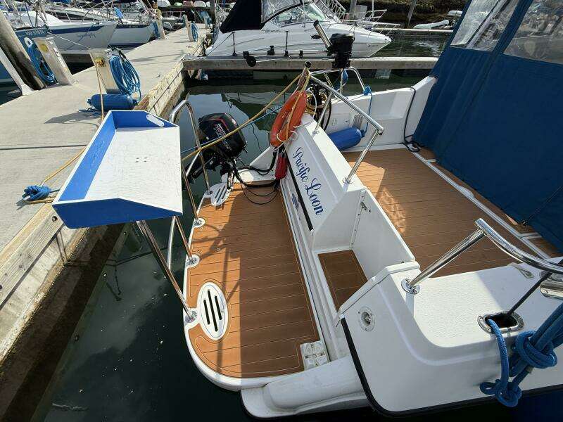 Pacific Loon 27ft Monaro Yacht For Sale
