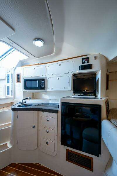 LAST CALL 33ft Grady White Yacht For Sale