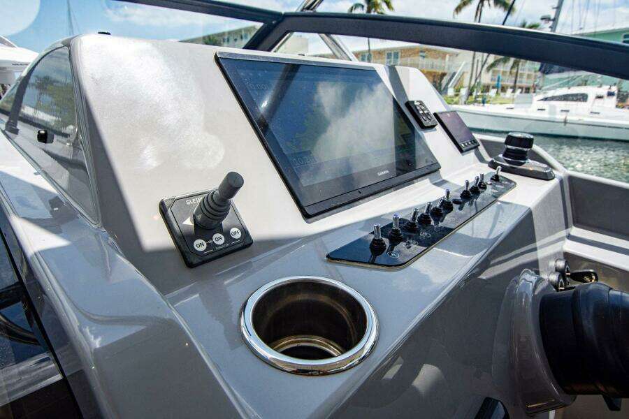 Eternity 34ft Beneteau Yacht For Sale