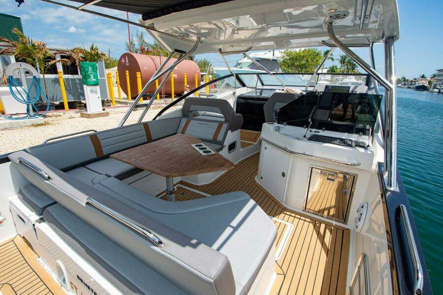 Eternity 34ft Beneteau Yacht For Sale