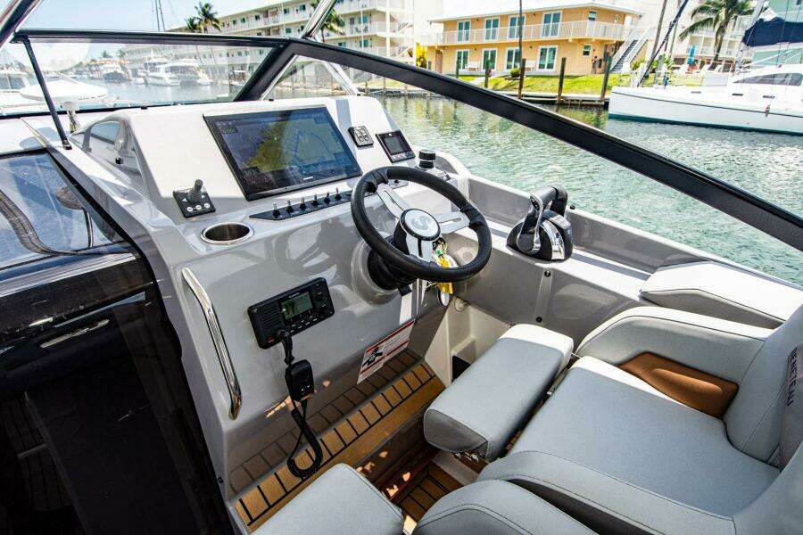Eternity 34ft Beneteau Yacht For Sale