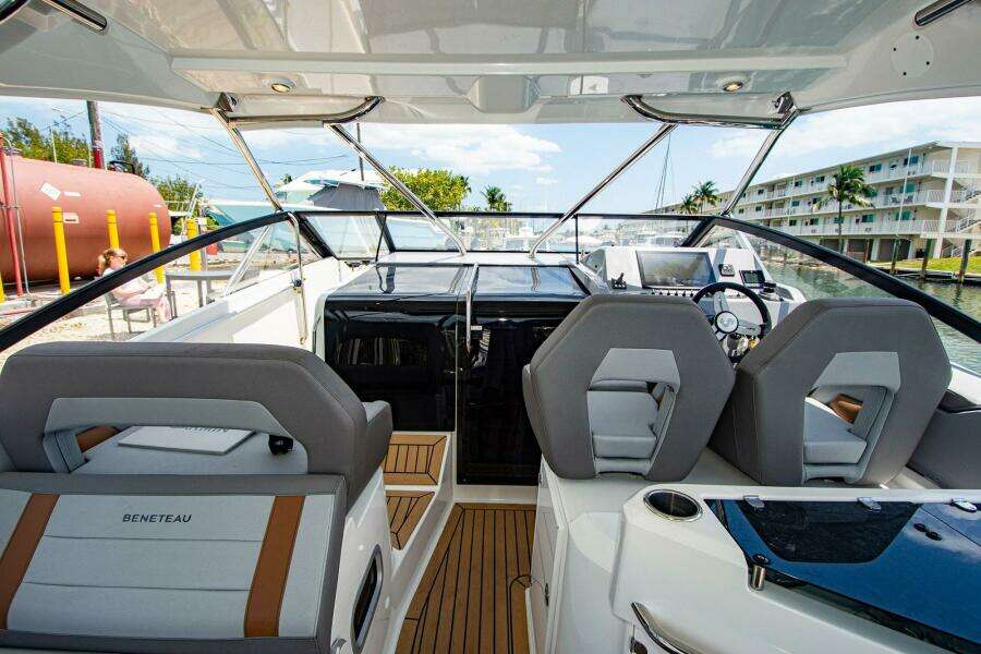 Eternity 34ft Beneteau Yacht For Sale