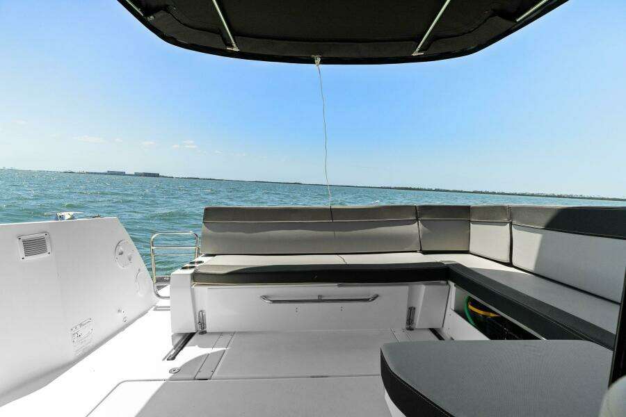 34ft Jeanneau Yacht For Sale