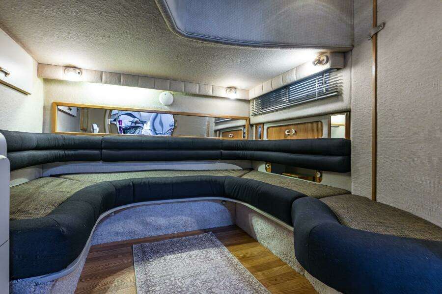 Black Knight 42ft Sea Ray Yacht For Sale