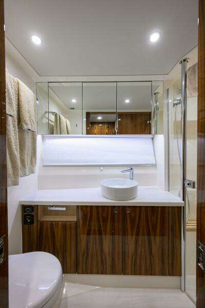58ft Riviera Yacht For Sale
