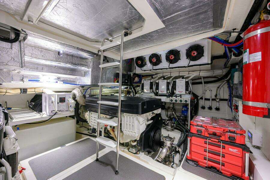 58ft Riviera Yacht For Sale