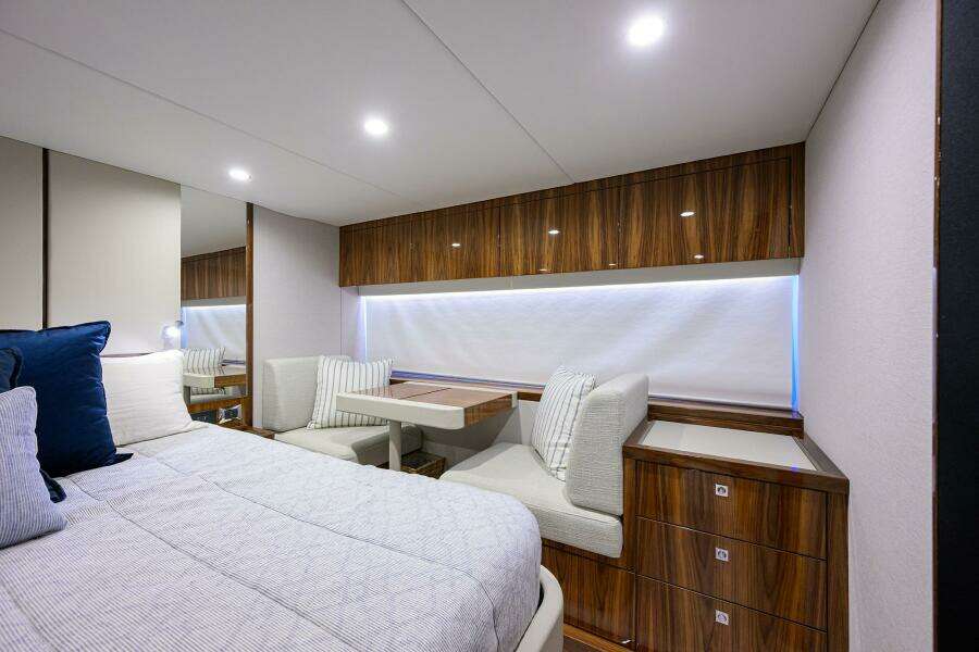 58ft Riviera Yacht For Sale
