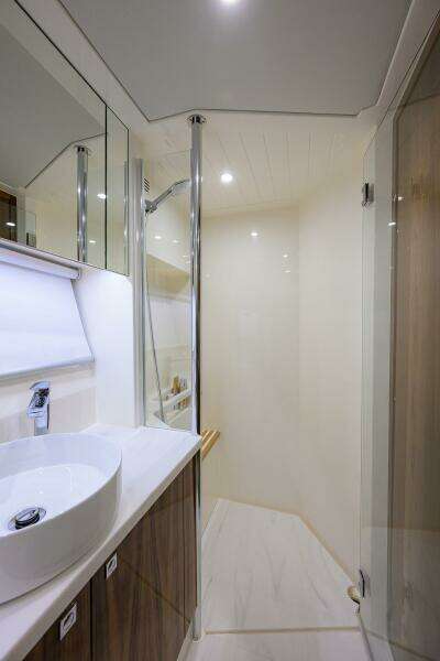 58ft Riviera Yacht For Sale