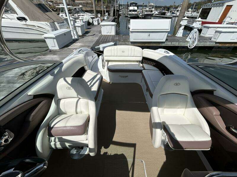 26ft Cobalt Yacht For Sale