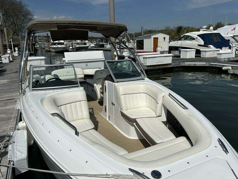 26ft Cobalt Yacht For Sale