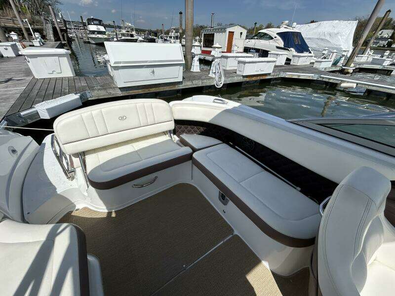 26ft Cobalt Yacht For Sale
