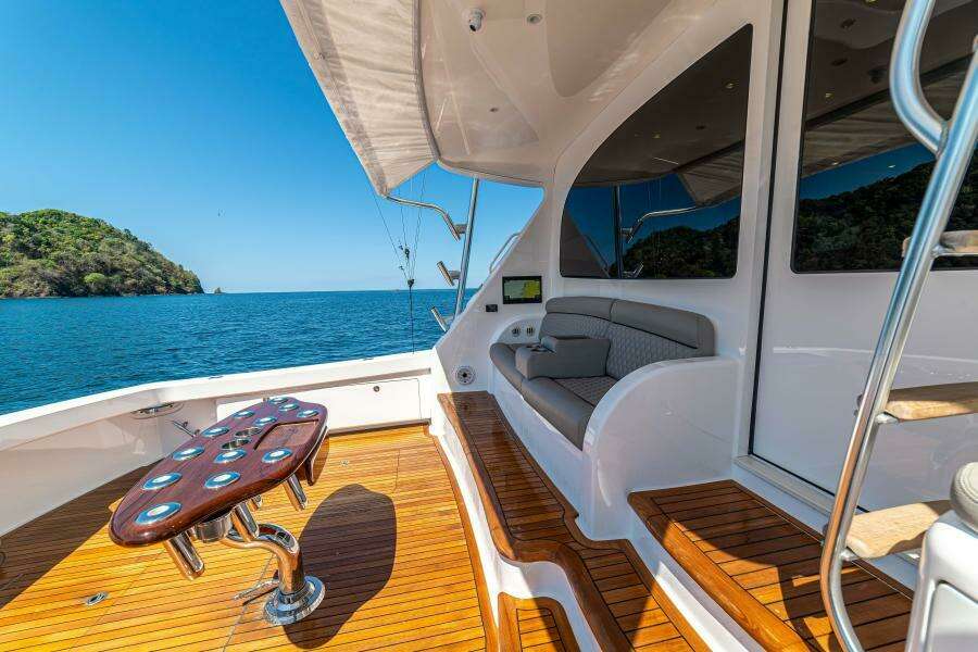 2020 Viking 58 Convertible - Amarula Sun