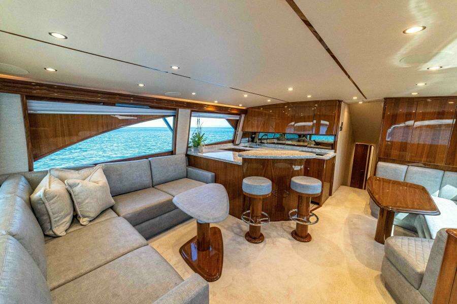 2020 Viking 58 Convertible - Amarula Sun