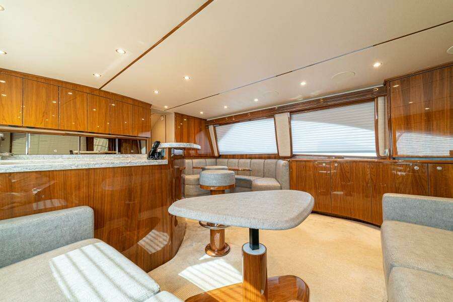 2020 Viking 58 Convertible - Amarula Sun