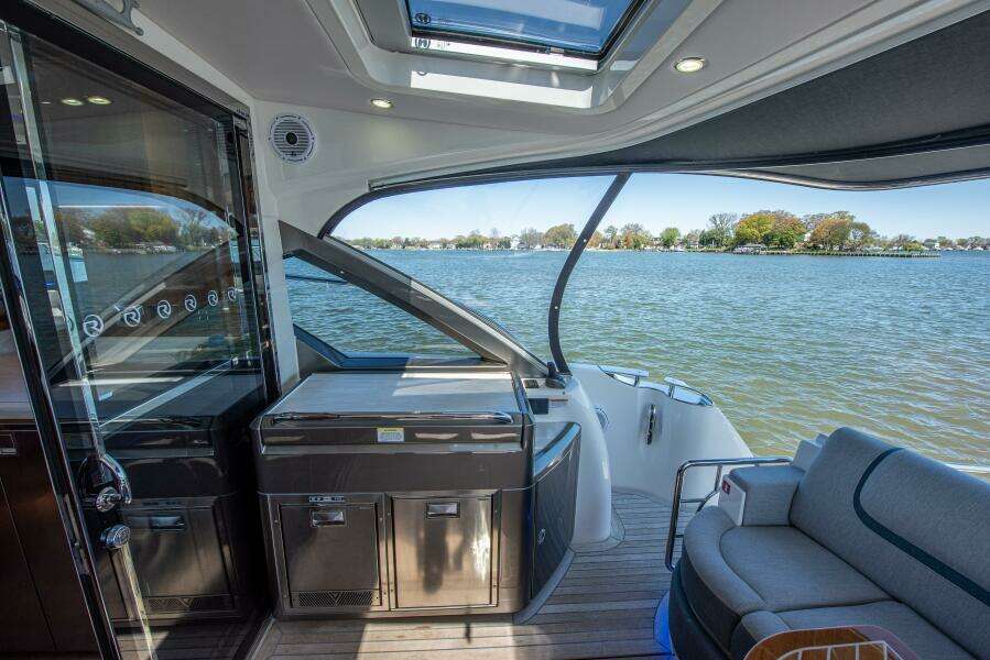 46ft Riviera Yacht For Sale