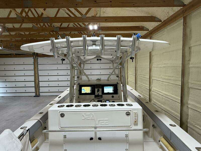 34ft SeaVee Yacht For Sale