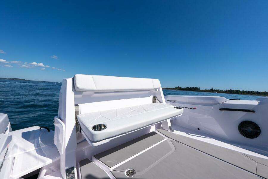 Stock 42 29ft Axopar Yacht For Sale