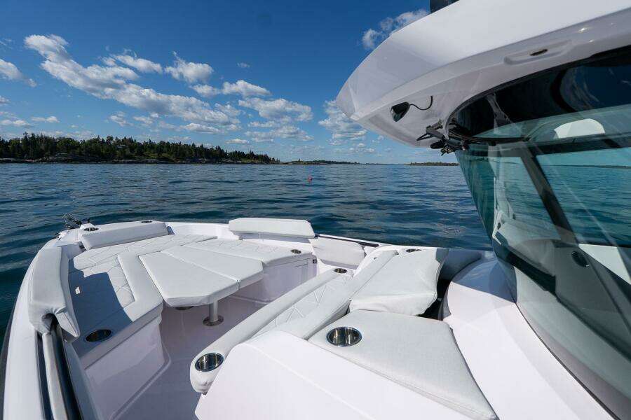 Stock 42 29ft Axopar Yacht For Sale