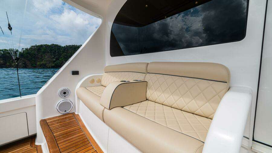 2020 Viking 58 Convertible EL LOBO