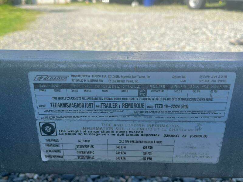 27ft Defiance Yacht For Sale