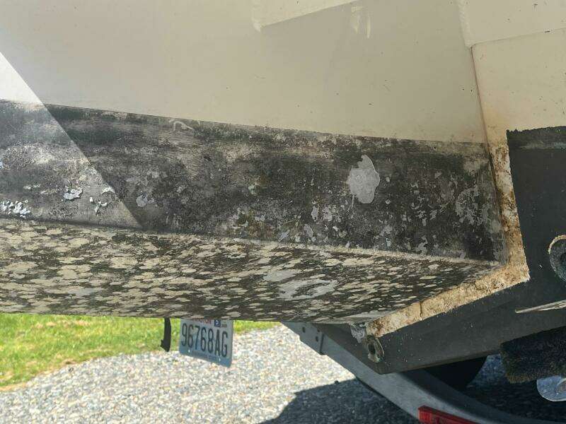27ft Defiance Yacht For Sale
