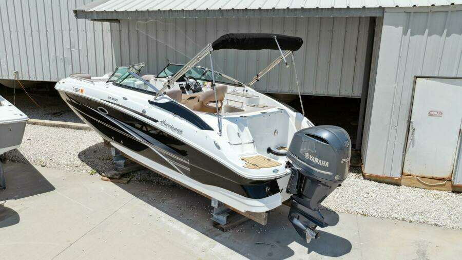 24ft Hurricane Yacht For Sale