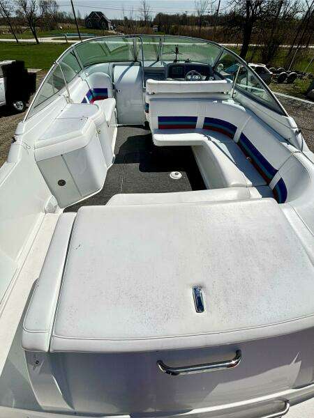 33ft Formula Yacht For Sale