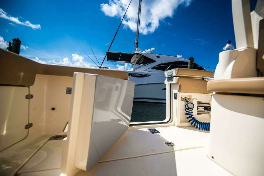 35ft Scout Yacht For Sale