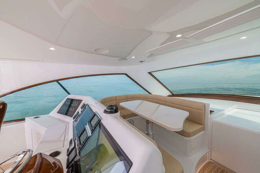 56ft Jarrett Bay Yacht For Sale