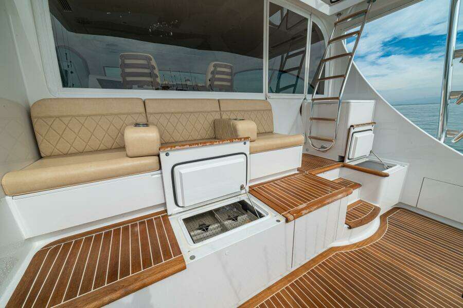 56ft Jarrett Bay Yacht For Sale