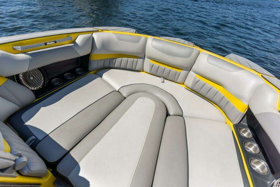MALIBU MKZ 24ft Malibu Yacht For Sale