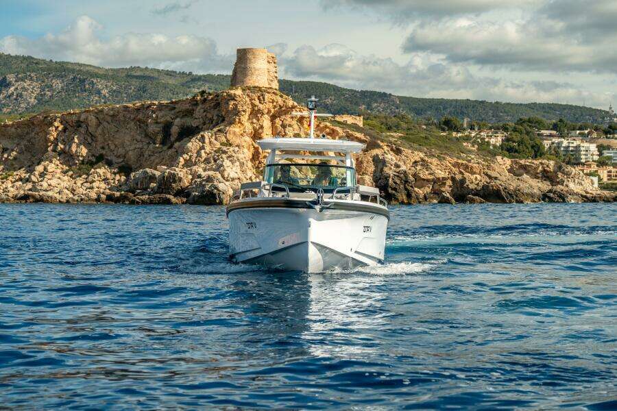 Axopar 29 Suntop Stock 51 29ft Axopar Yacht For Sale