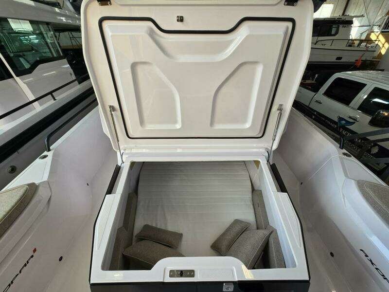 Axopar 29 Cross Cabin Stock 45 29ft Axopar Yacht For Sale