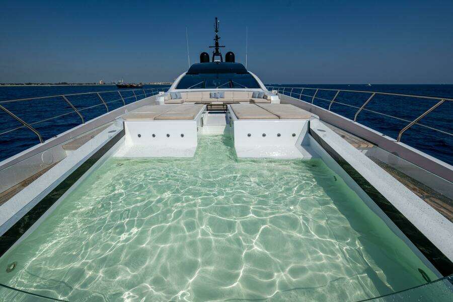 Mangusta 54 Gransport Goldeneye