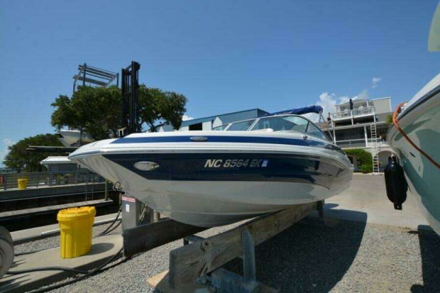 21ft Crownline Yacht For Sale