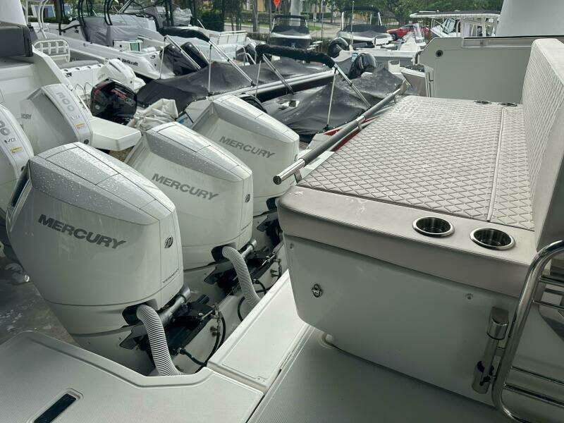 44ft Jeanneau Yacht For Sale