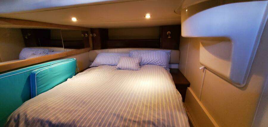 Chelarious 41ft Meridian Yacht For Sale